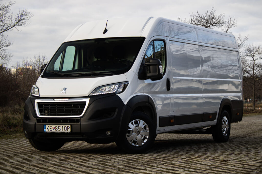 Peugeot Boxer 2.2Hdi 121kW L4H2 2022 / AJ NA SPLÁTKY / PROTIÚČET /