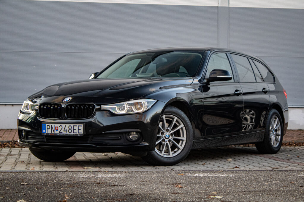 BMW Rad 3 Touring 318d  F31 A/T 110kW / AJ NA SPLÁTKY / PROTIÚČET /