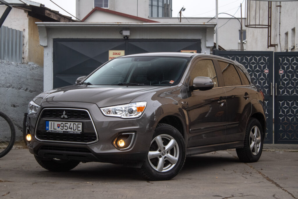 Mitsubishi ASX 1.6 MIVEC, 86kW, M5 /AJ NA SPLÁTKY/PROTIÚČET/