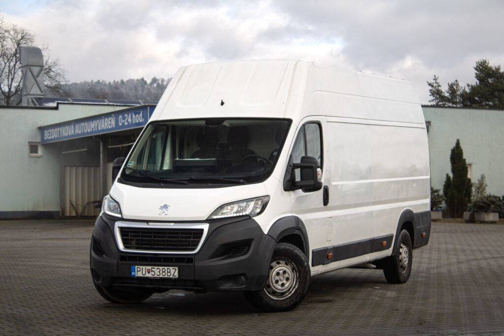 Peugeot Boxer L4H3 2.0 BlueHDi, 120kW, M6 /AJ NA SPLÁTKY/PROTIÚČET/