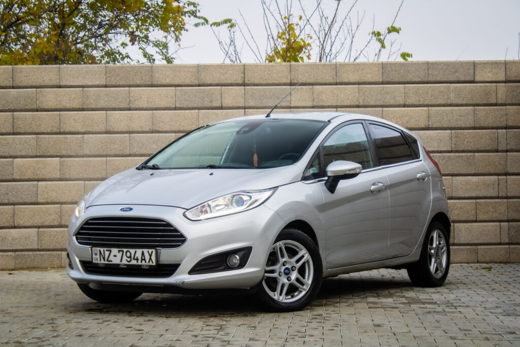 Ford Fiesta 1.0 EcoBoost 74 kW MT/5 2013 / AJ NA SPLÁTKY / PROTIÚČET