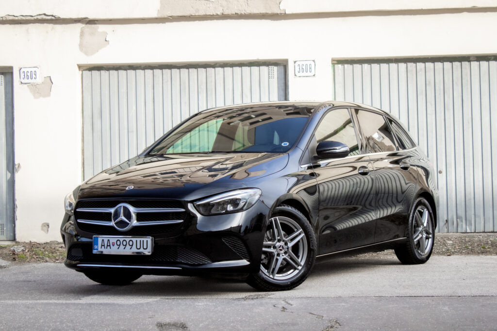 Mercedes-Benz B180 100kw AT/7 2019 / AJ NA SPLÁTKY / PROTIÚČET
