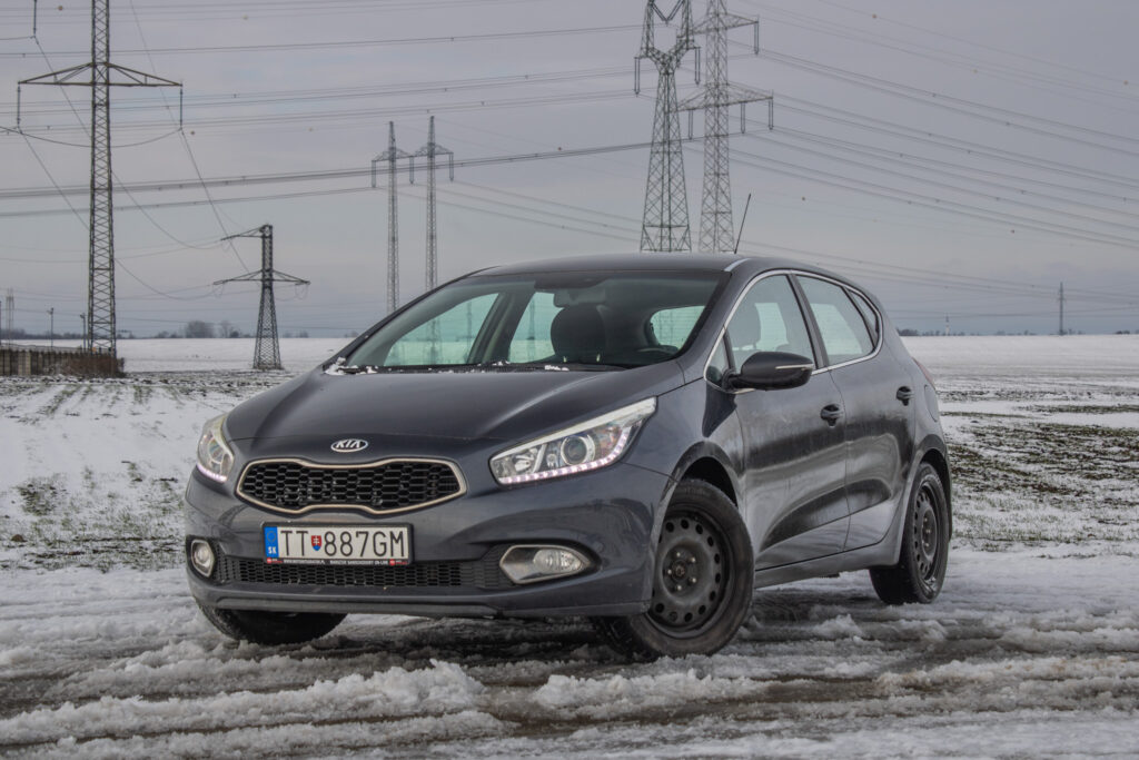 Kia Ceed 1.6 CRDi TX/Platinum / AJ NA SPLÁTKY / PROTIÚČET /