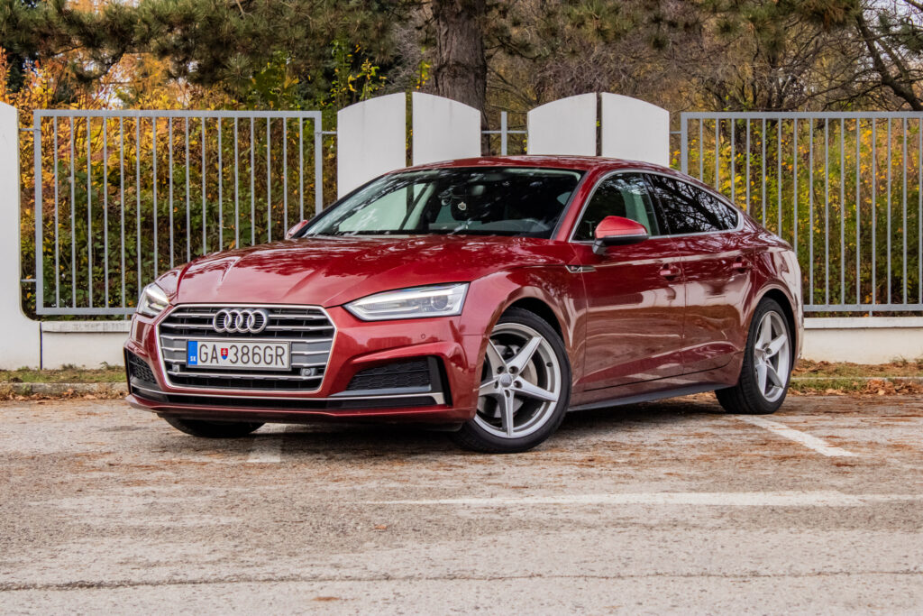 Audi A5 Sportback 40 2.0 TDI 190k Sport S tronic / S-LINE / AJ NA SPLÁTKY / PROTIÚČET