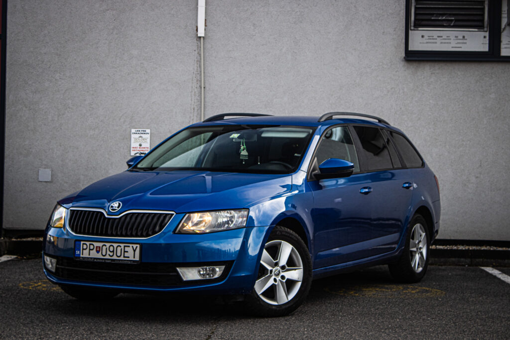 Škoda Octavia Combi 1.6TDI 110k, Ambition, 81kW, M5, 5.d / AJ NA SPLÁTKY / PROTIÚČET /