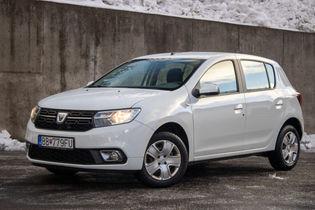 Dacia Sandero 1.2 16V Arctica, 54kW, M5, 5d. / AJ NA SPLÁTKY / PROTIÚČET /