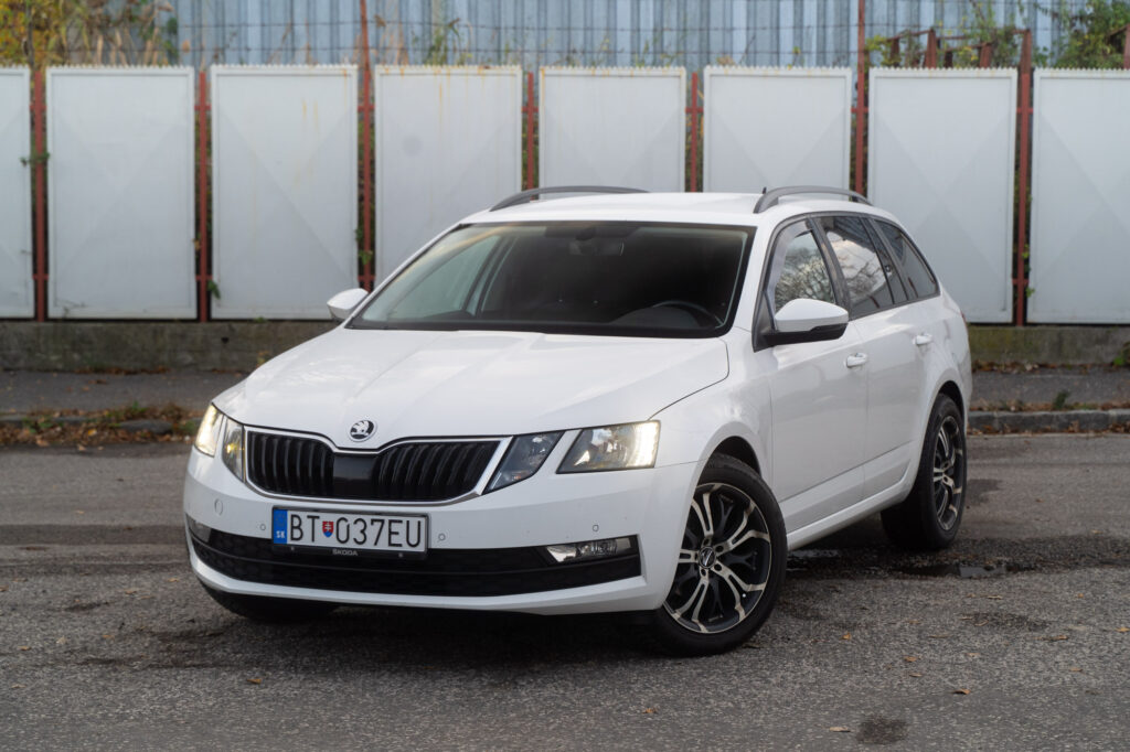 Škoda Octavia Combi 1.6 TDI 115k Style DSG EU6
