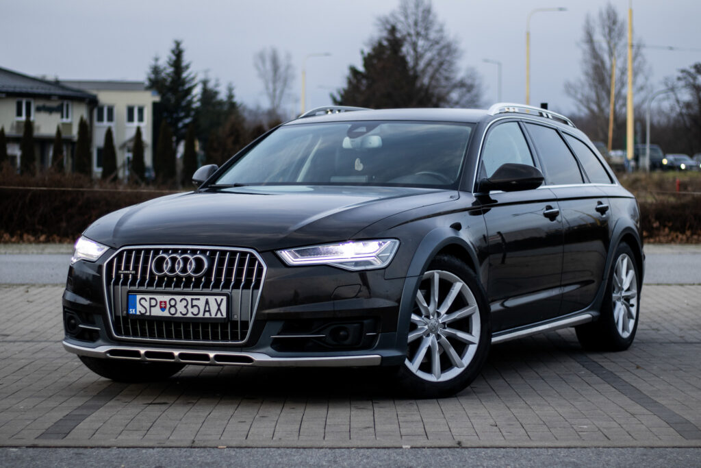 Audi A6 Allroad 3.0 TDI quattro S tronic, 200kW (2017) / AJ NA SPLÁTKY / PROTIÚČET /