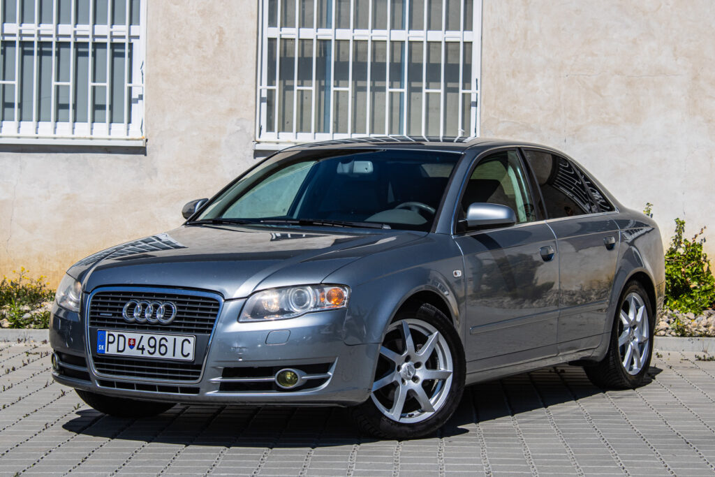 Audi A4 2.0TDI quattro /AJ NA SPLÁTKY / PROTIHODNOTA /