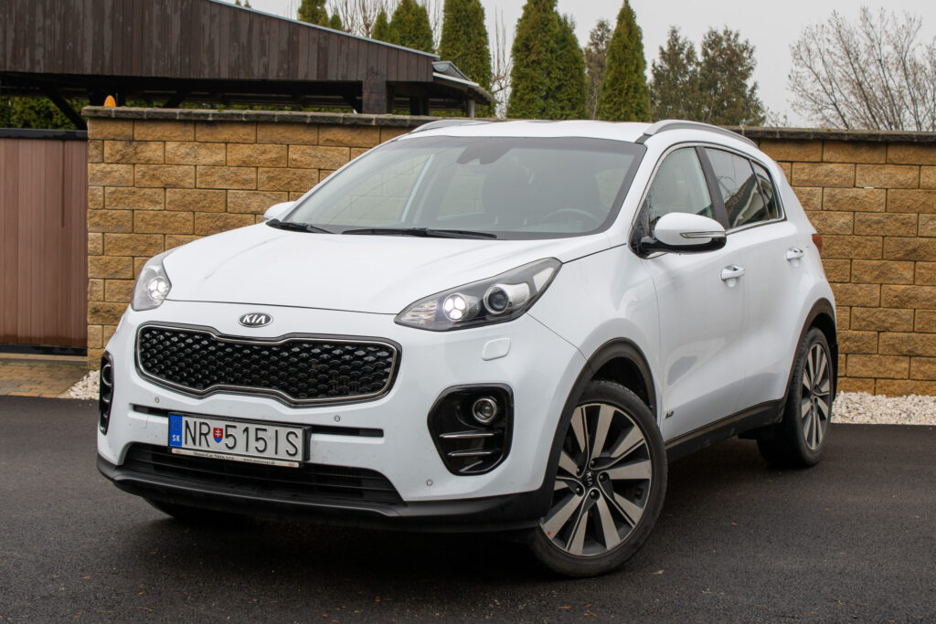 Kia Sportage 2.0 CRDi 4WD Platinum 1. majiteľ / AJ NA SPLÁTKY / PROTIÚČET