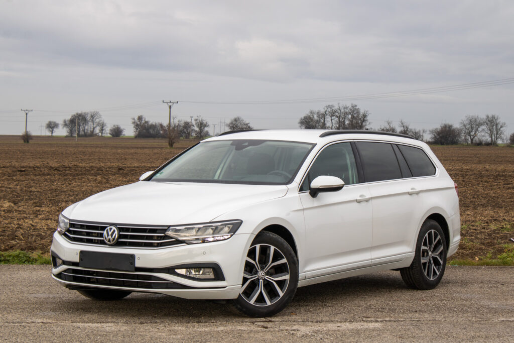 Volkswagen Passat Variant 2.0 TDI DSG / AJ NA SPLÁTKY / PROTIÚČET