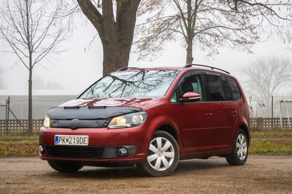 Volkswagen Touran 1.6 TDI Comfortline DSG  / AJ NA SPLÁTKY / PROTIÚČET /