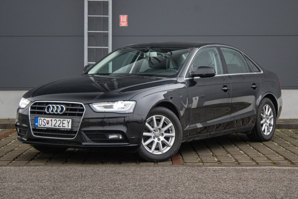 Audi A4 1.8 TFSI Manager 1.majiteľ - AJ NA SPLÁTKY/PROTIÚČET