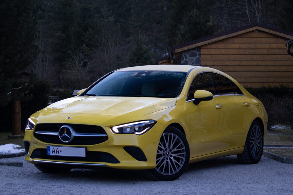 Mercedes-Benz CLA Kupé 180 A/T