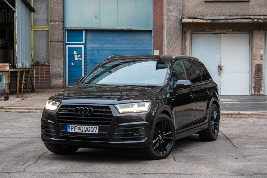 Audi Q7 3.0 TDI 272k quattro tiptronic 8-st. / AJ NA SPLÁTKY / PROTIÚČET