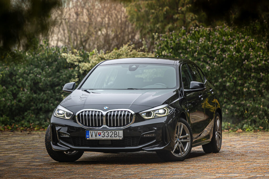 BMW Rad 1 118i A/T  / AJ NA SPLÁTKY /