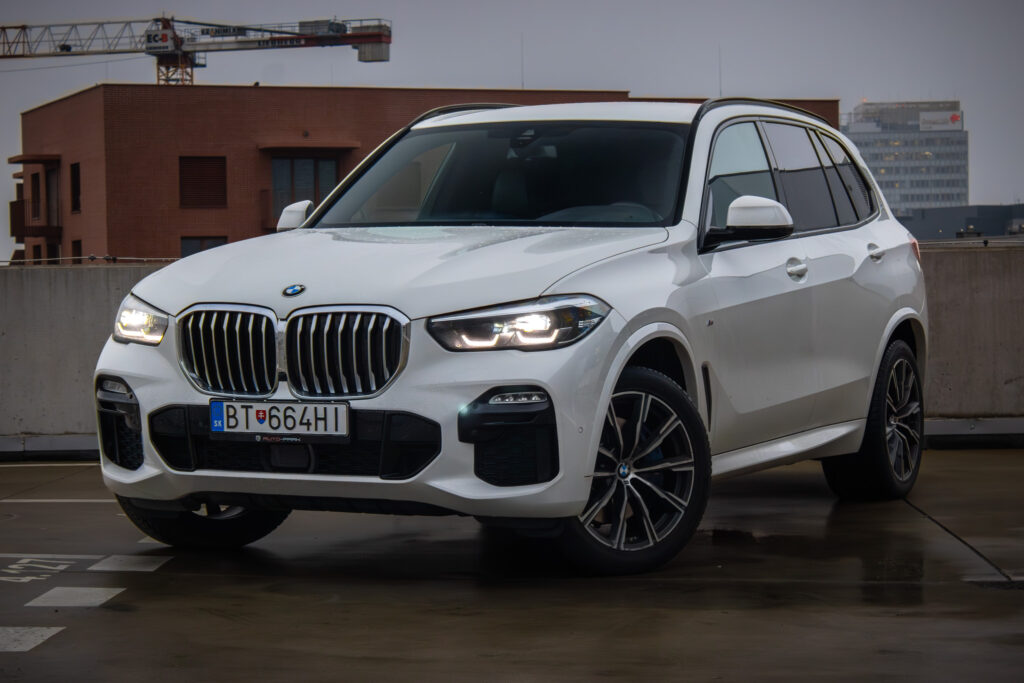 BMW X5 xDrive30d mHEV / AJ NA SPLÁTKY / PROTIÚČET /