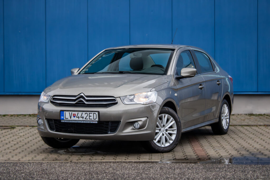 Citroën C-Elysée PureTech, 53kW, M5 / AJ NA SPLÁTKY / PROTIÚČET /