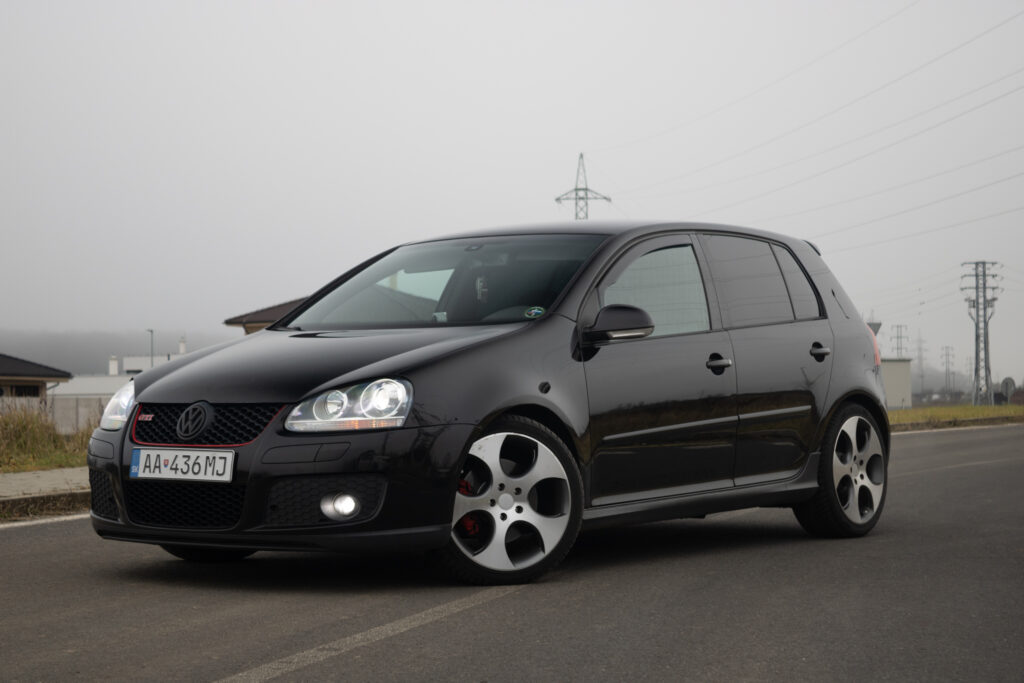 Volkswagen Golf 2.0 FSI GTI Turbo DSG