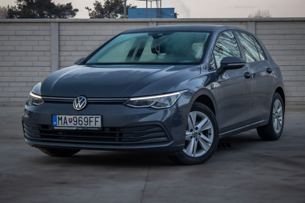 Volkswagen Golf Variant eTSI / AJ NA SPLÁTKY / PROTIÚČET /