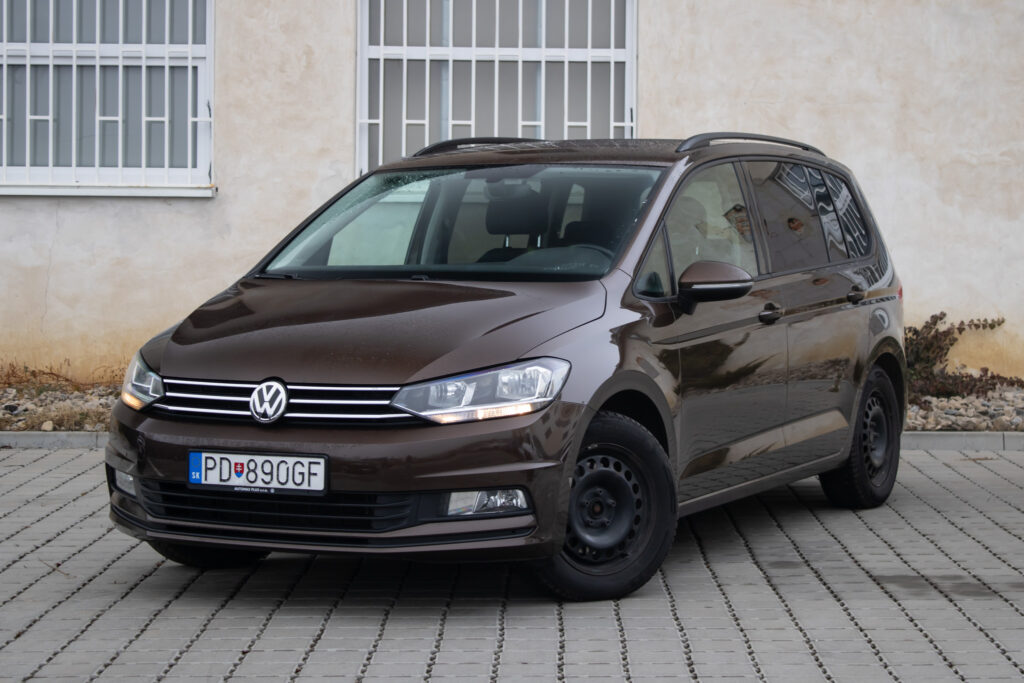 Volkswagen Touran 1.6 TDI Comfortline DSG automat / AJ NA SPLÁTKY - PROTIHODNOTA /