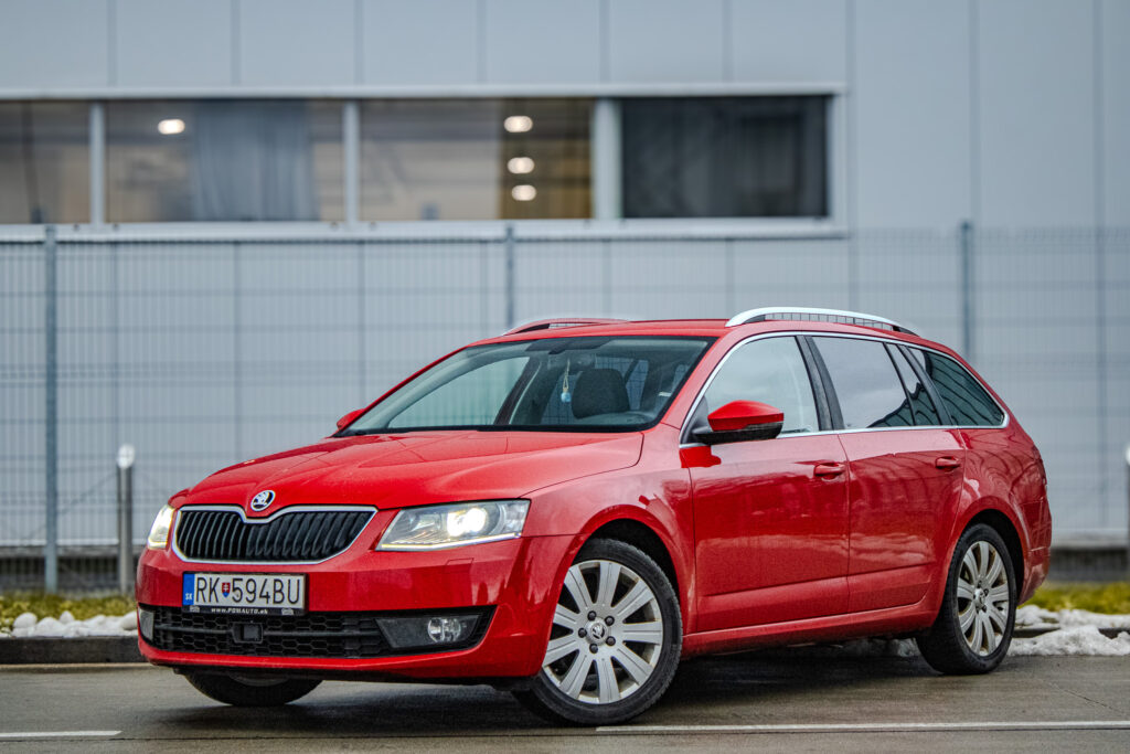 Škoda Octavia Combi 1.6 TDI Elegance