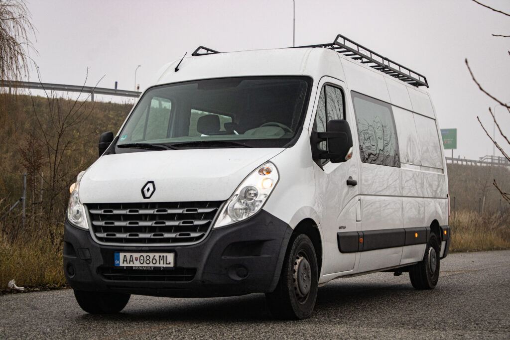 Renault Master Tech 92kW 7-miestne / AJ NA SPLÁTKY / PROTIÚČET /