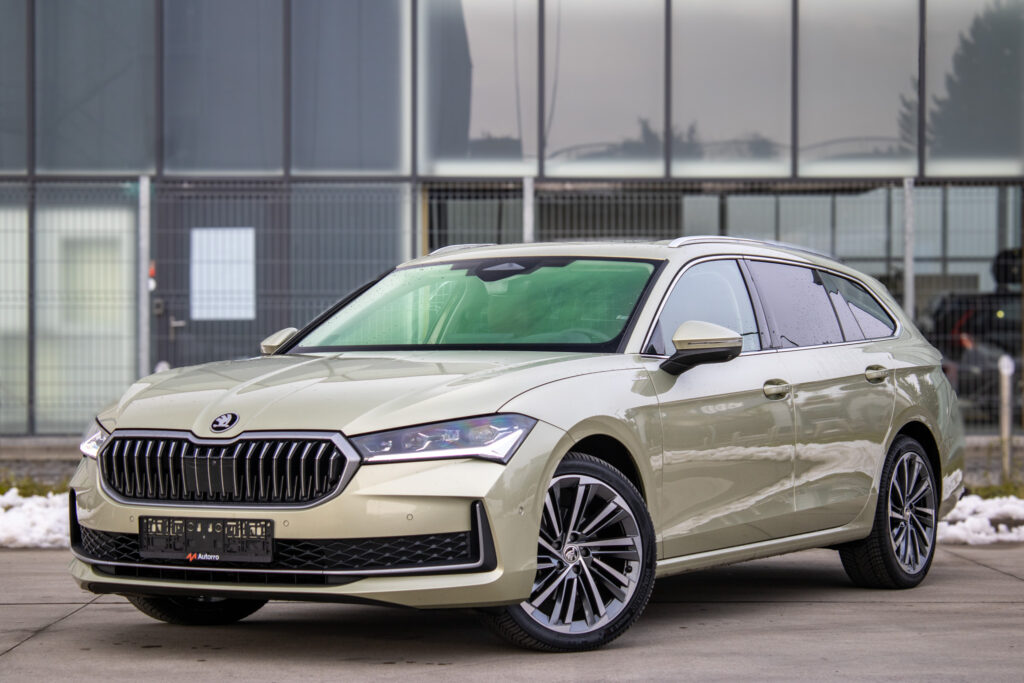 Škoda Superb Combi 2.0 TDI SCR L&K DSG, 110kW, A7 / AJ NA SPLÁTKY / PROTIÚČET /