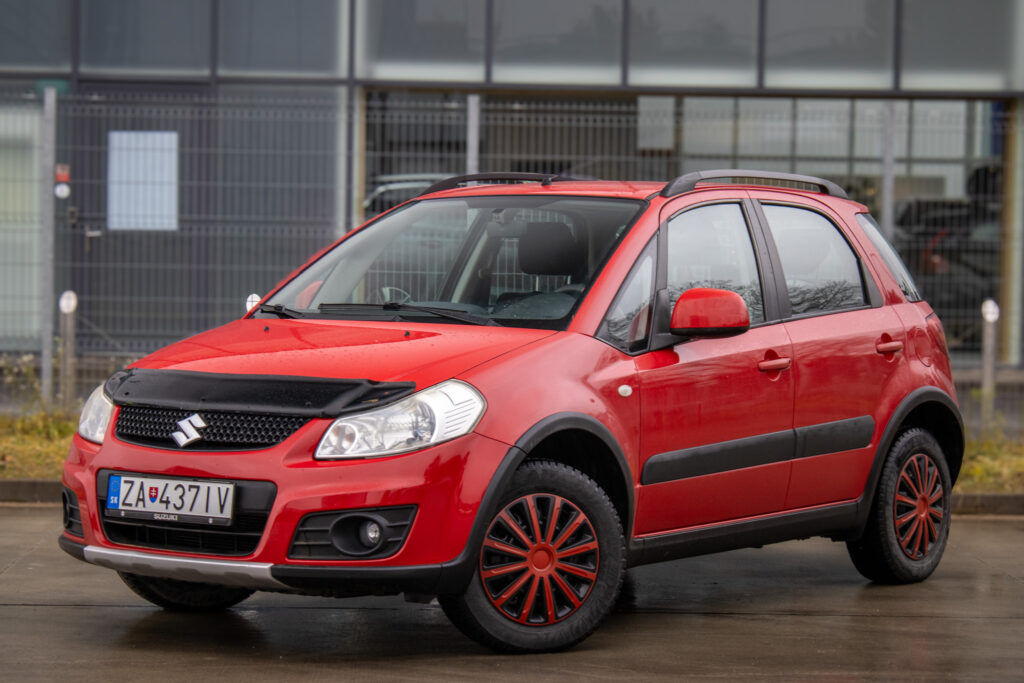 Suzuki SX4 1.6 GLX Outdoor Line 4WD, 88kW, M5 / AJ NA SPLÁTKY / PROTIÚČET /
