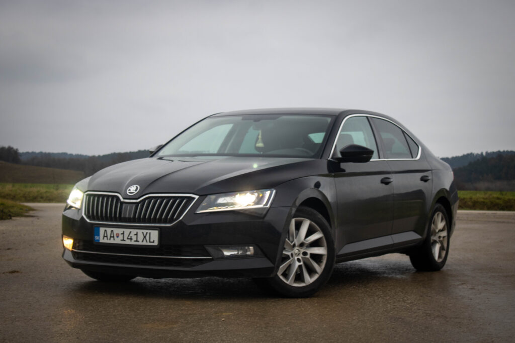 Škoda Superb 2.0 TDI DSG 110kW 2018 /AJ NA SPLÁTKY/