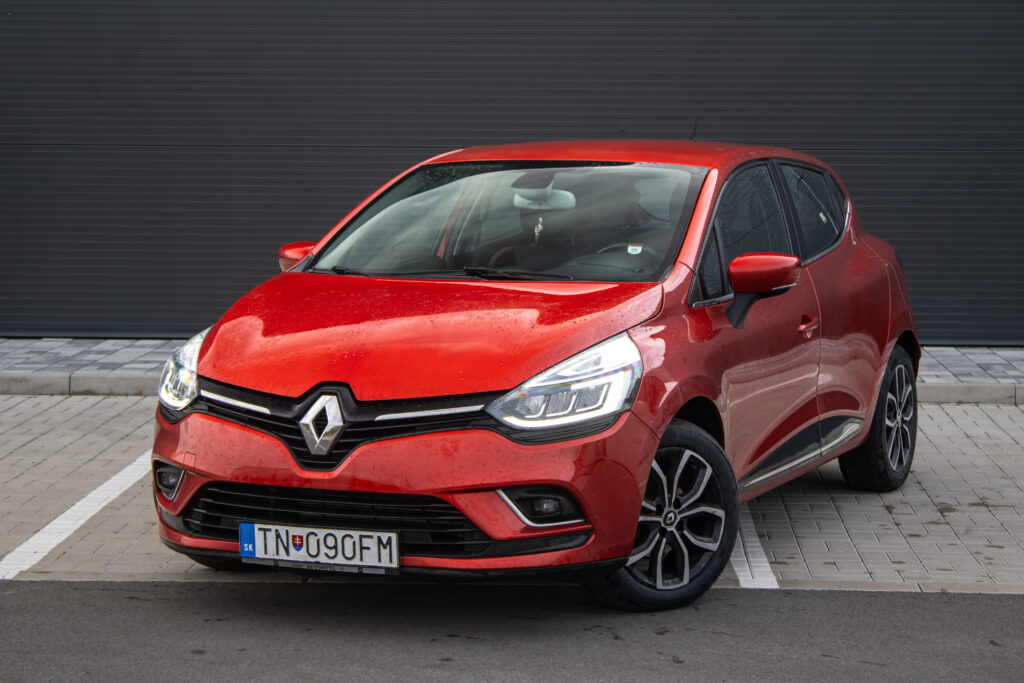 Renault Clio GT Line TCe 120, 87kW, A6 /AJ NA SPLÁTKY/PROTIÚČET/