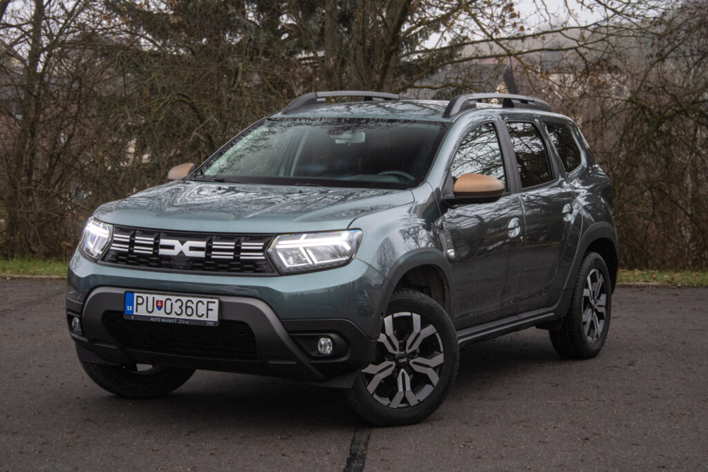 Dacia Duster 1.0 TCe Extreme, 67kW, M6 /AJ NA SPLÁTKY/PROTIÚČET/