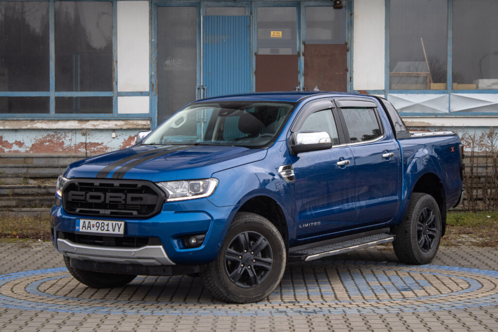 Ford Ranger 2.0 TDCi BiTurbo Limited 4x4, 157kW /FINANCOVANIE/PROTIÚČET/