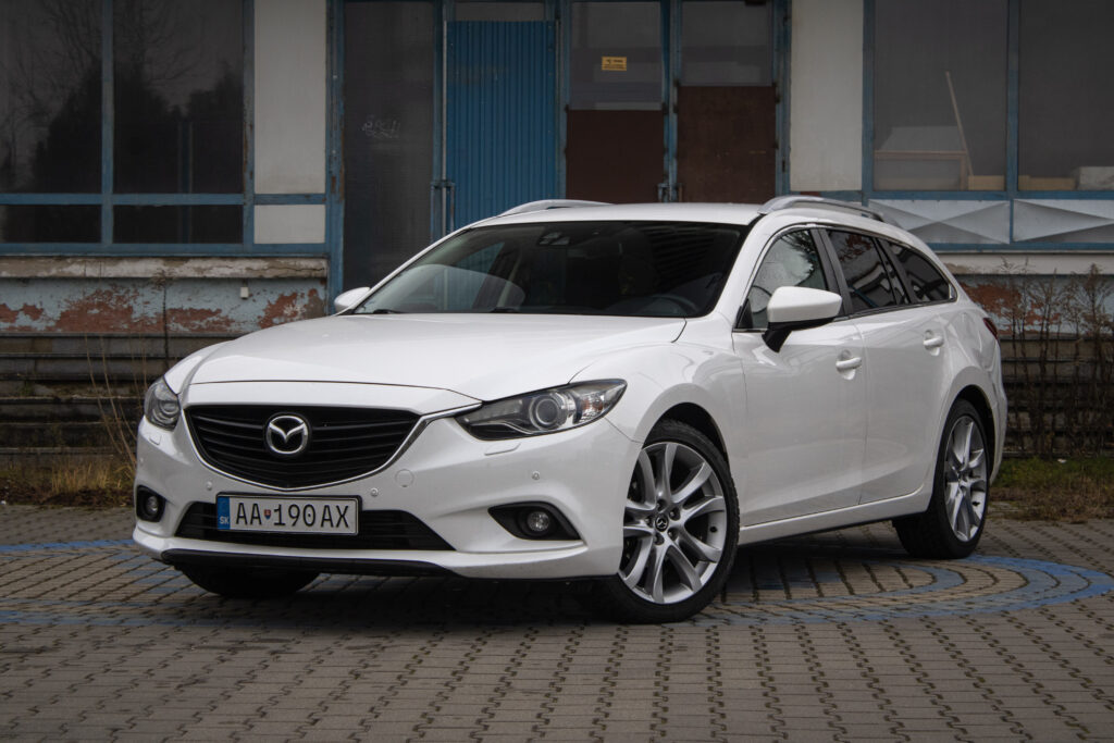 Mazda 6 Combi (Wagon) 6 2.2 Skyactiv-D, 110kW, M6 /FINANCOVANIE/PROTIÚČET/