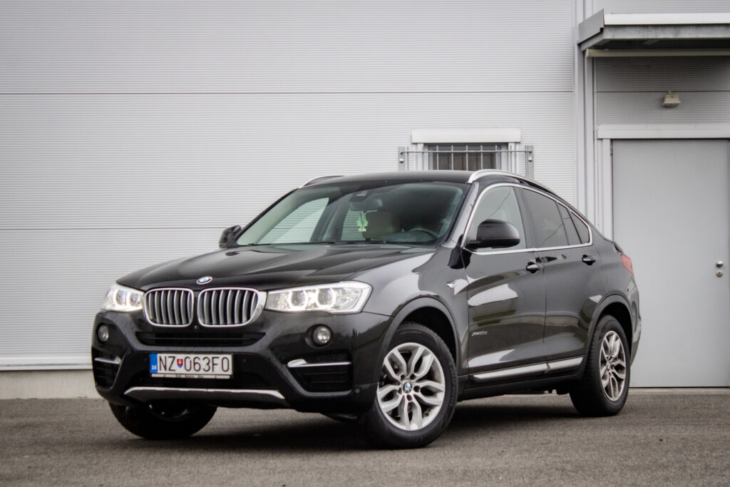 BMW X4 xDrive20D 140kw AT/8 12/2015 / AJ NA SPLÁTKY / PROTIÚČET