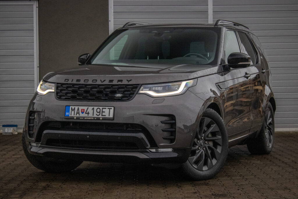Land Rover Discovery 3.0 I6 D250 MHEV R-Dynamic SE AWD A/T / AJ NA SPLÁTKY / PROTIÚČET /