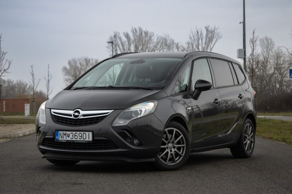 Opel Zafira Tourer 2.0 CDTI 125kW / AJ NA SPLÁTKY / PROTIÚČET