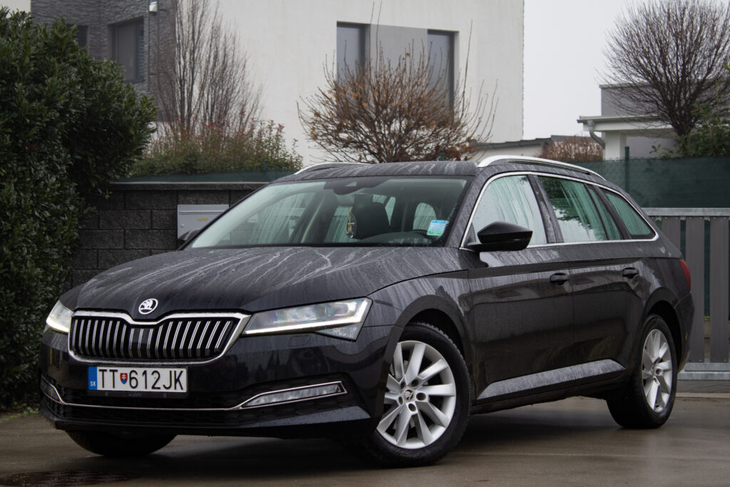 Škoda Superb Combi 2.0 TDI SCR Style DSG