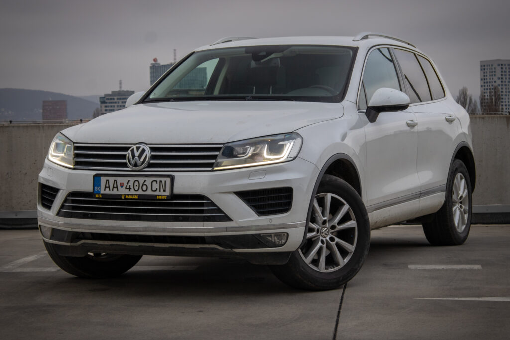 Volkswagen Touareg VW  II 3.0 V6 TDI BMT 4XMOTION / AJ NA SPLÁTKY / PROTIÚČET /