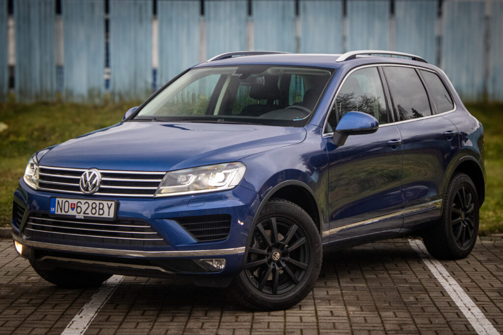 Volkswagen Touareg II 3.0 V6 TDi BMT 4MOTION Mountain, 150kW, A8 /AJ NA SPLÁTKY / PROTIÚČET