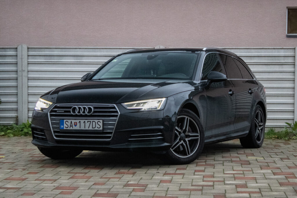 Audi A4 Avant 3.0 TDI quattro tiptronic sport  // AJ NA SPLÁTKY / PROTIÚČET
