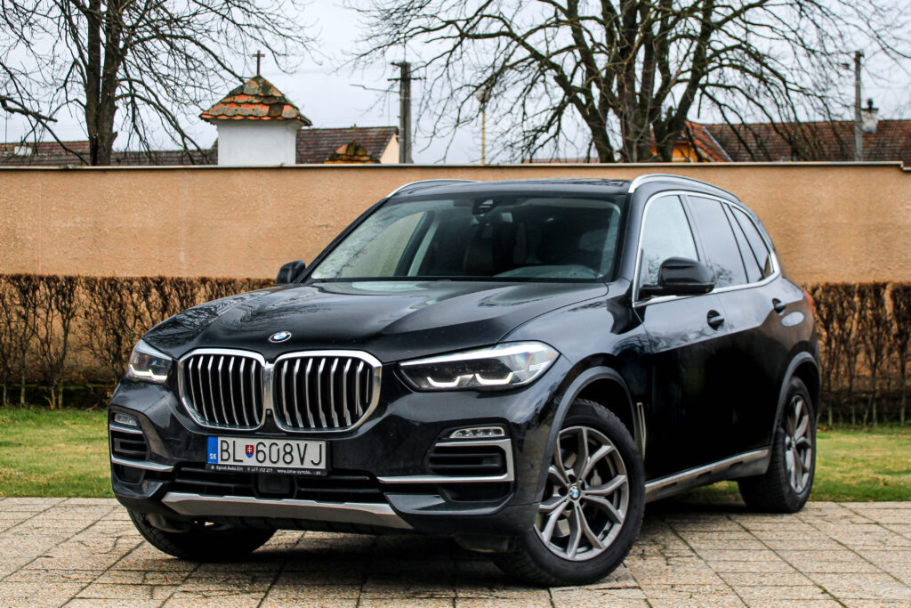 BMW X5 xDrive30d 195kW A/T G05 / AJ NA SPLÁTKY / PROTIÚČET /