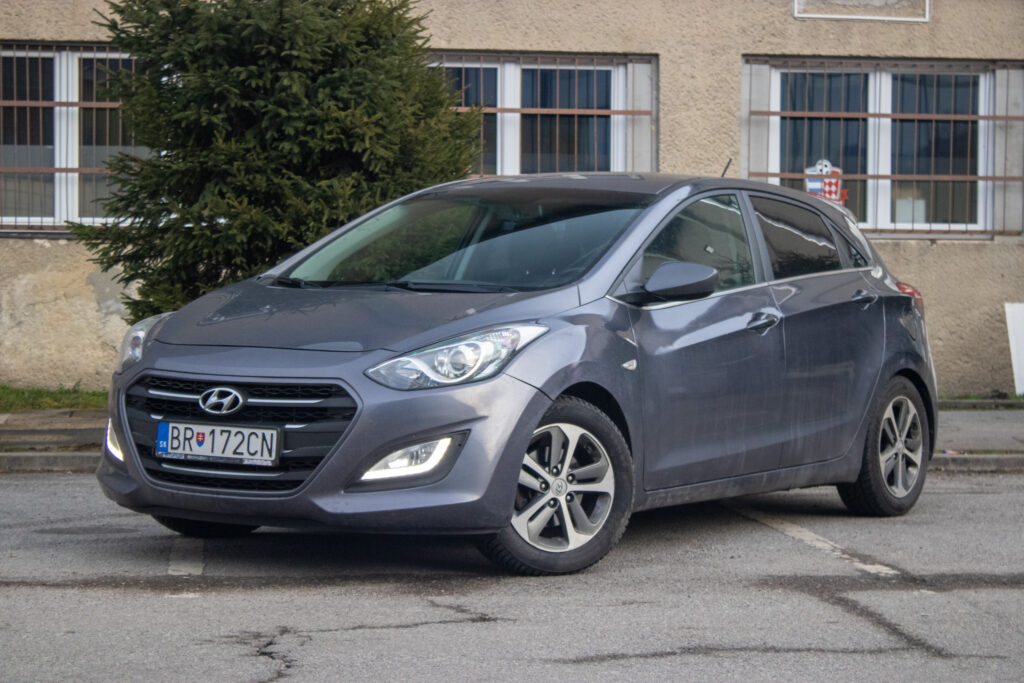 Hyundai i30 1.4 MPI DOHC CVVT, 73kW, M6, 5d. / AJ NA SPLÁTKY / PROTIÚČET /