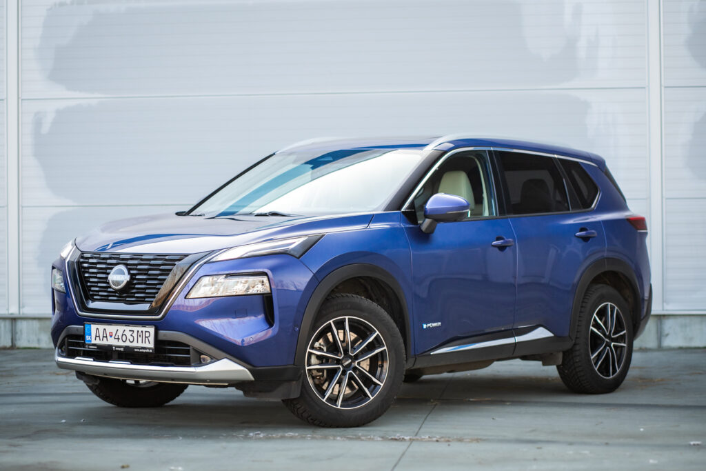 Nissan X-Trail e-Power 4x4 Tekna - AJ NA SPLÁTKY / PROTIHODNOTA