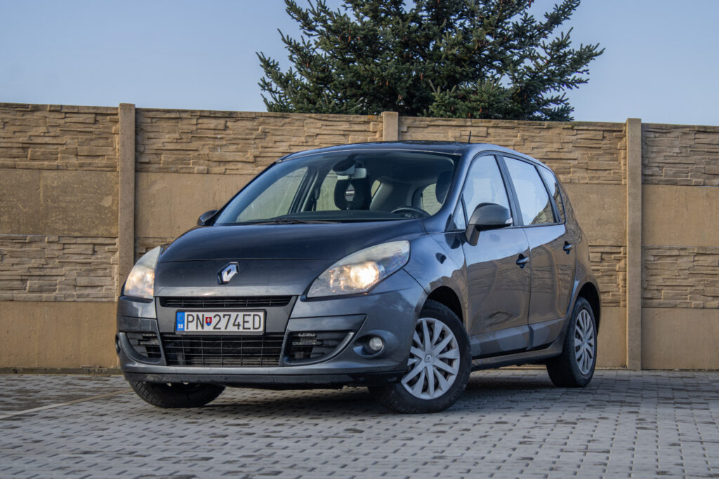 Renault Mégane Scénic 1.5 dci 2011 / AJ NA SPLÁTKY / PROTIÚČET /