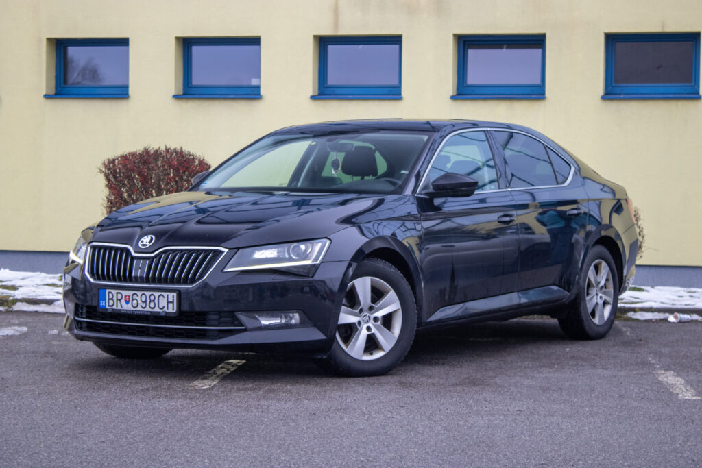 Škoda Superb 2.0 TDI DSG, 110kW, A6, 5d. / AJ NA SPLÁTKY / PROTIÚČET /