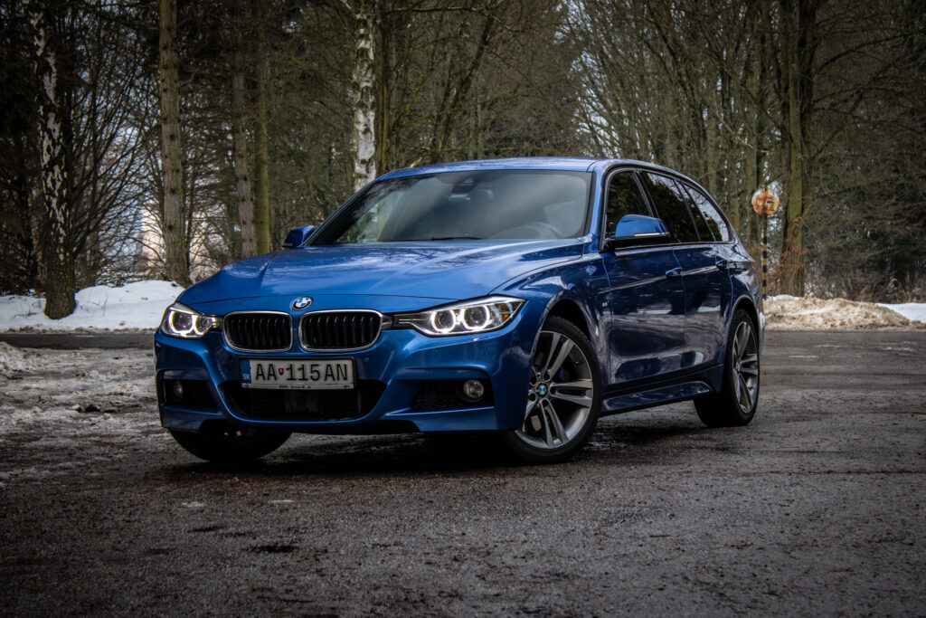 BMW Rad 3 Touring 328i  A/T, 180kW, A8, 5d. (2012 - 2015) / AJ NA SPLÁTKY / PRORIÚČET