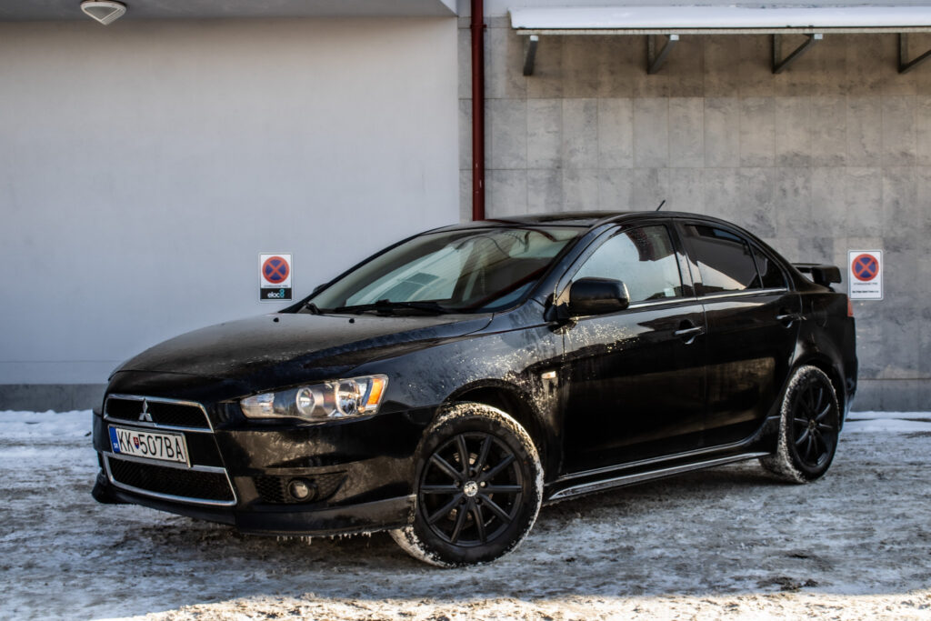 Mitsubishi Lancer 2.0 DI-D Invite, 103kW, M6, 4d. (2007 - 2011) / AJ NA SPLÁTKY / PROTIÚČET