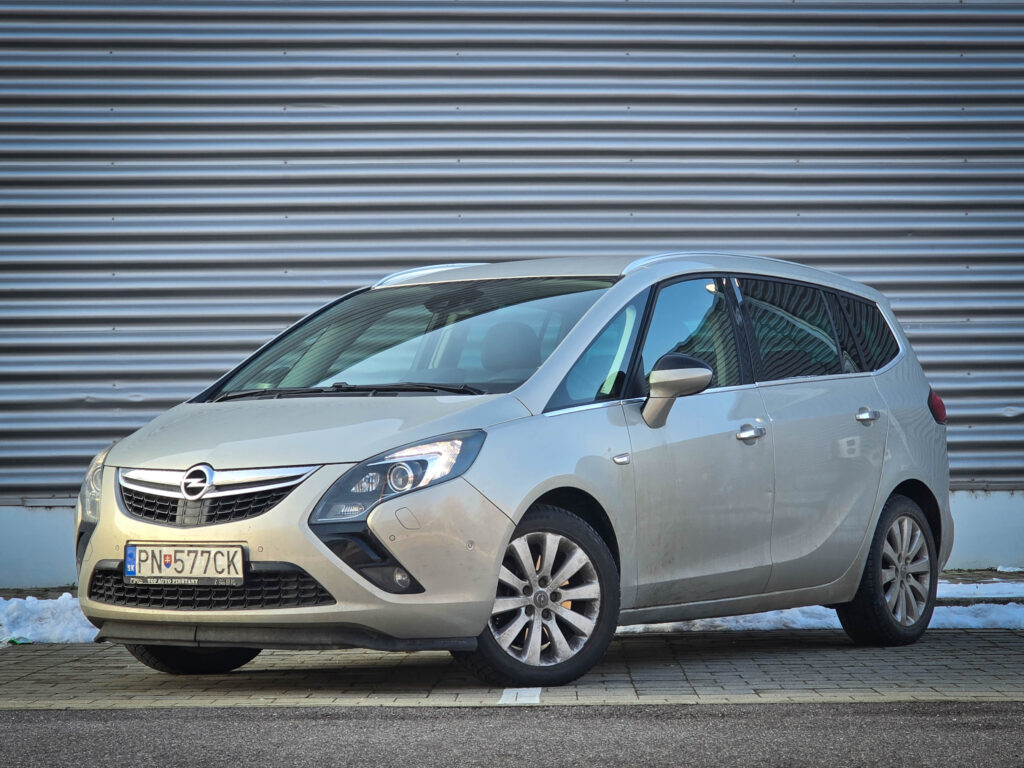 Opel Zafira Tourer 2.0 CDTi ECOTEC 121kW 7-miestne 2012