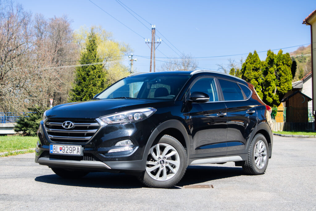 Hyundai Tucson 4x4  / AJ NA SPLÁTKY / PROTIÚČET /